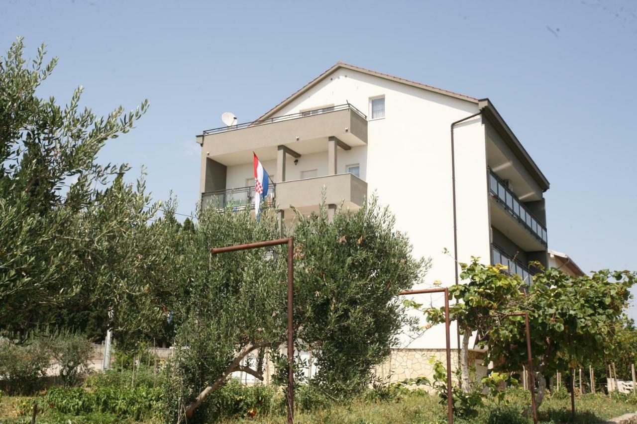 Apartment Beljan Трогир Екстериор снимка