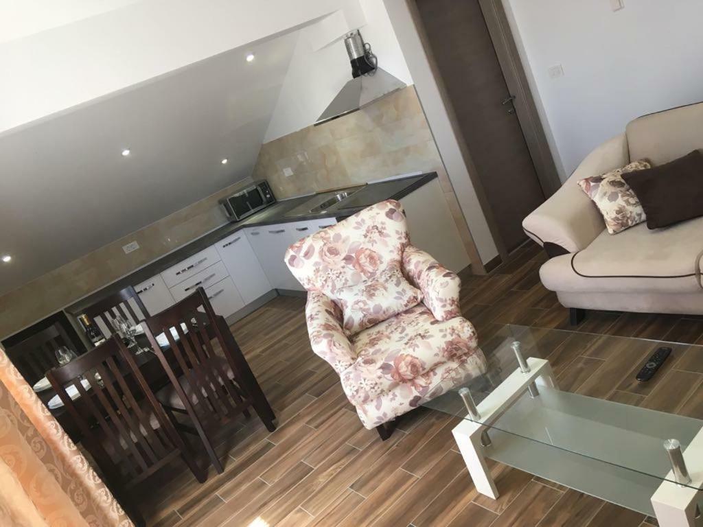 Apartment Beljan Трогир Екстериор снимка