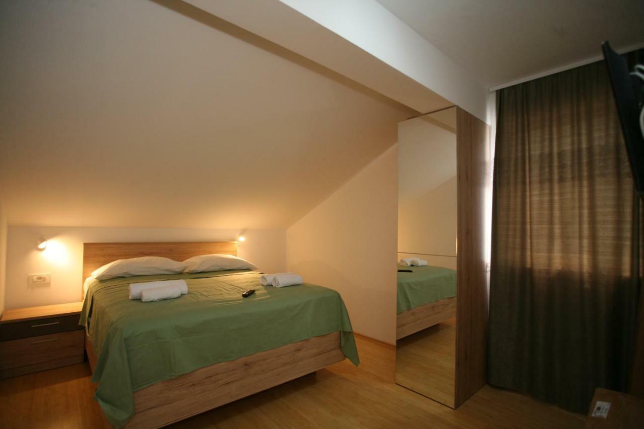 Apartment Beljan Трогир Екстериор снимка